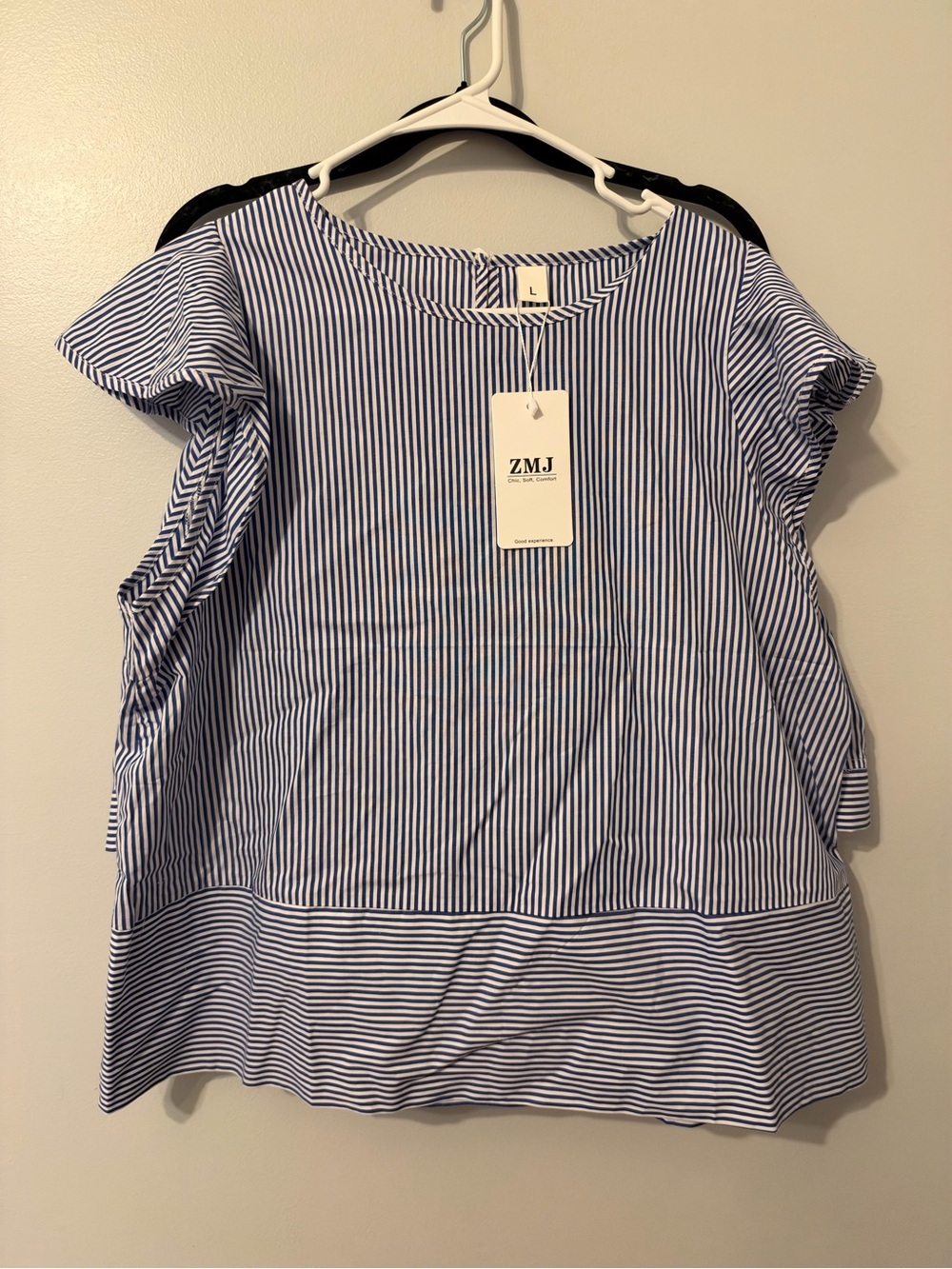 ZMJ Blue and White Striped Cold Shoulder Blouse short set new large